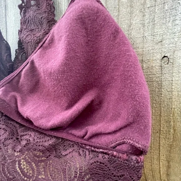 Aerie Lace Racerback Bralette in Deep Plum Medium - Picture 8 of 9